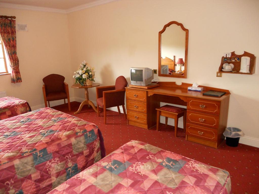 Rhu Glenn Hotel Вотафорд Номер фото