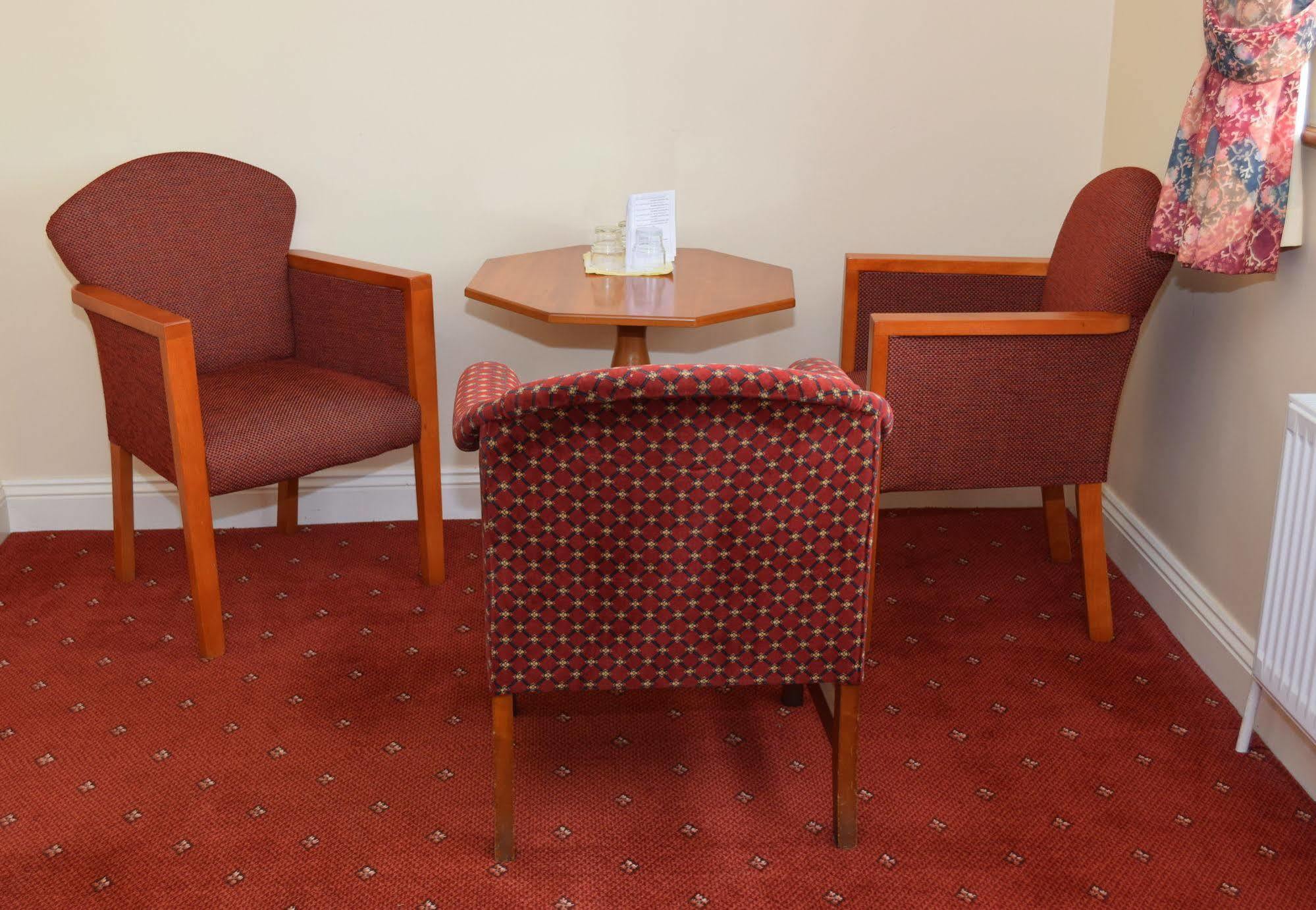 Rhu Glenn Hotel Вотафорд Экстерьер фото
